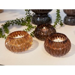 Fyrfadsstage assorteret i 3 farver i brun klar glas