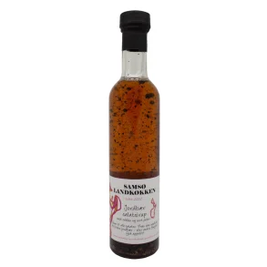 Sams� Jordb�r Salat Sirup med Sort Peber.