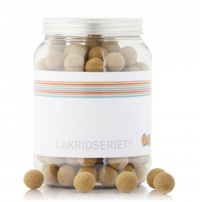 Lakridseriet Hamburg Vingummi med chokolade og der er drysset med lakridspulver 