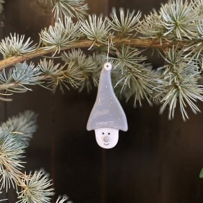 Nisse med gr� nissehue i glas til oph�ng