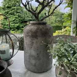 Krukke hj med rustik udseende 